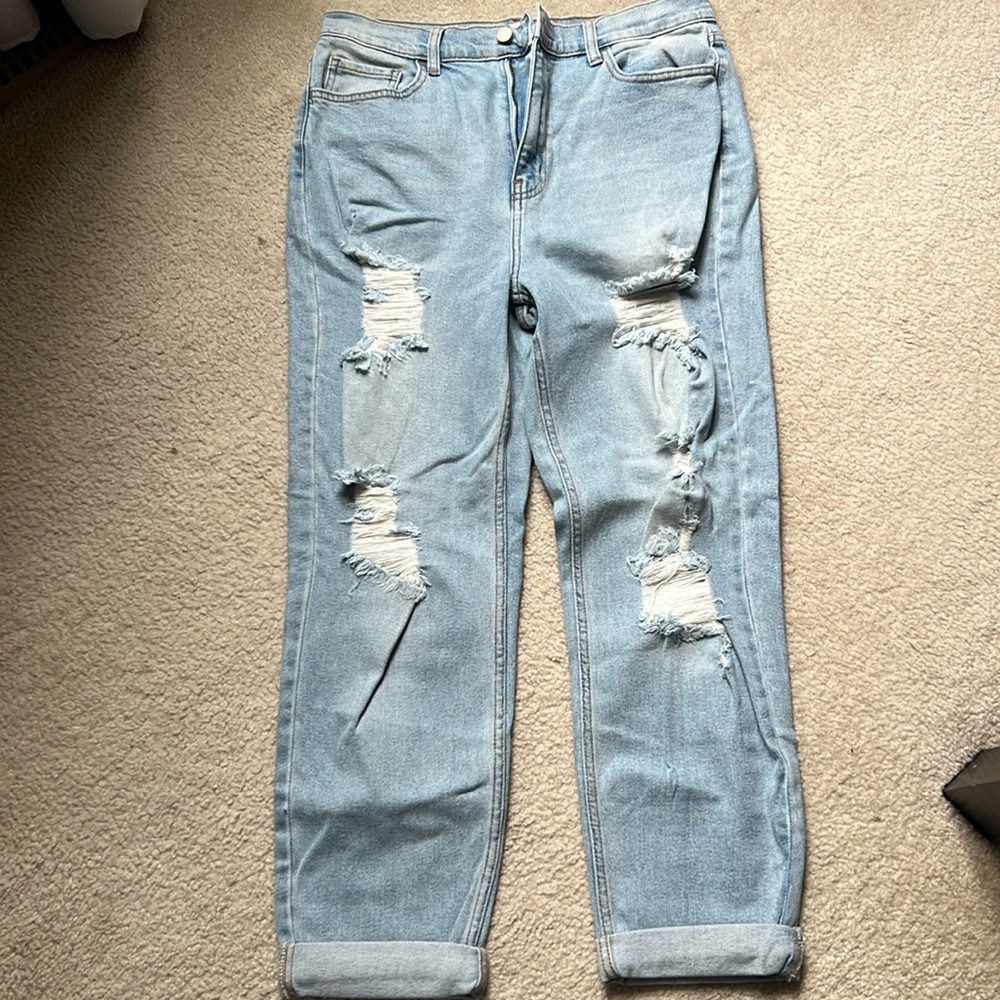 NWT Cello high rise mom jeans